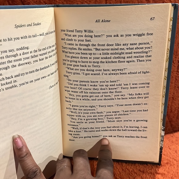 The graveyard and other not-so-scary stories ( copyright 1984 ) - Picture 7 of 7